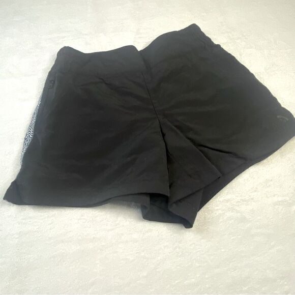 THE NORTH FACE ICONIC RAGE COLLECTION W ‘92 SHORTS - Picture 3 of 10